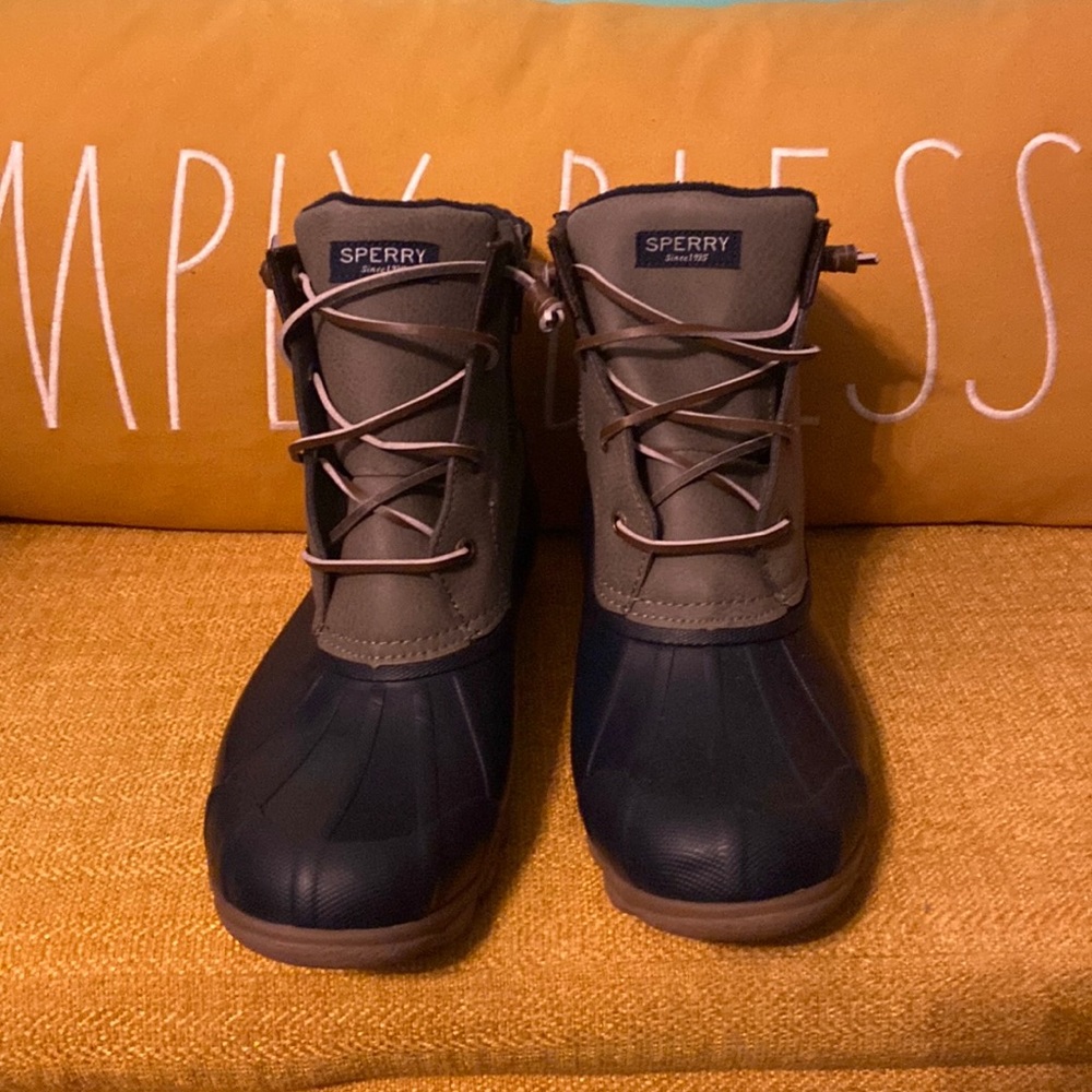 Sperry duck boots